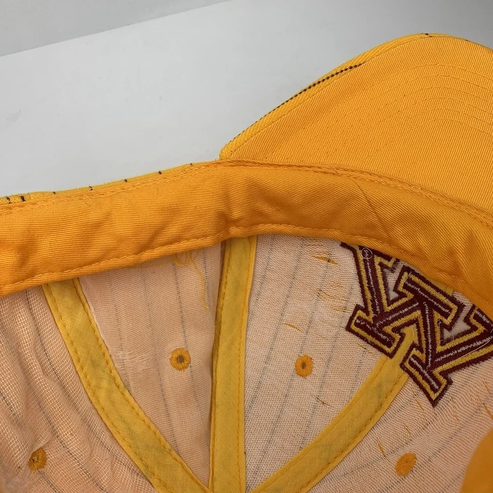 Minnesota Golden Gophers Hat Striped Adjustable Baseball Cap TOW